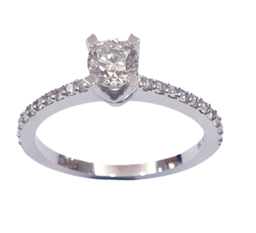 DIAMOND RING